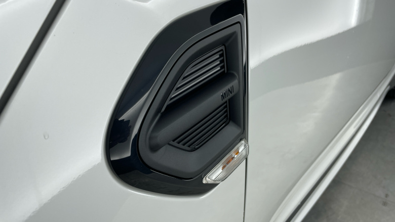 MINI Countryman 1.5 C Classic 5dr Auto Petrol Hatchback